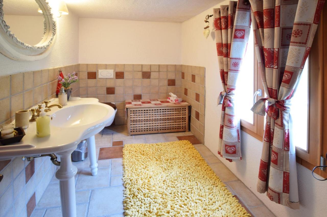 Relais Del Sosto Bed & Breakfast Olivone Exterior photo